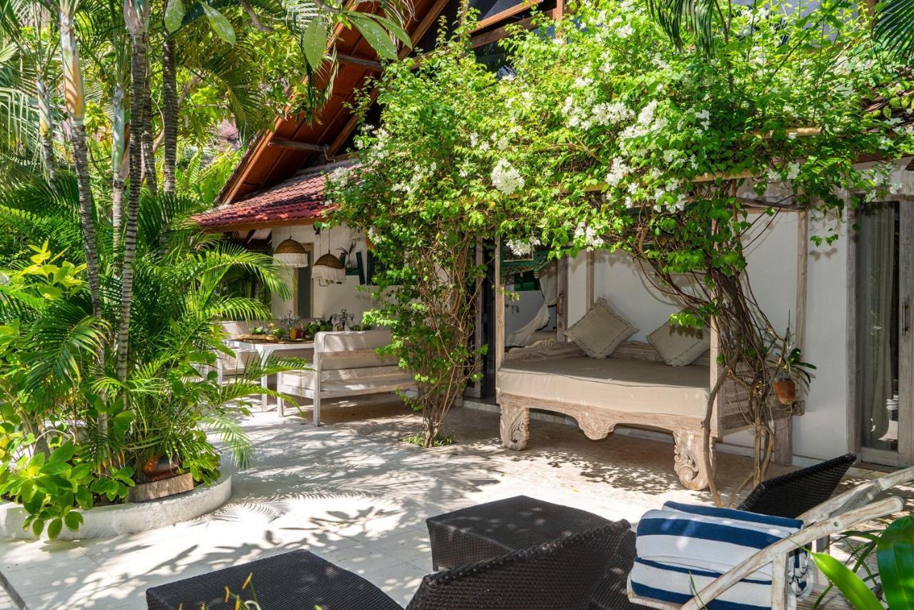 Ocean Star Villa Five Near The Kudeta Beach Seminyak Exterior foto